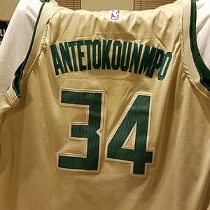 New Nike men's ANTETOKOUNMPO Milwaukee Bucks jerse